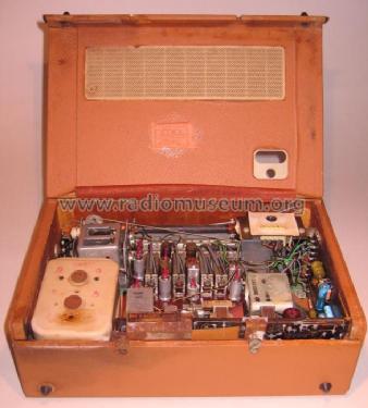 L4X00T; Philips Belgium (ID = 403307) Radio