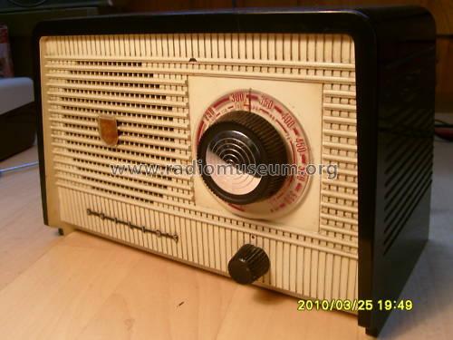 B1X65U /00 /01; Philips; Eindhoven (ID = 755746) Radio