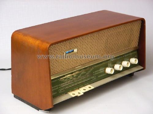 B3X02A /00 /01; Philips Belgium (ID = 197738) Radio