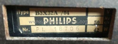 B3X32A /04; Philips Belgium (ID = 2536666) Radio