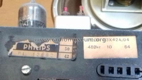 B3X42A /01 /04; Philips Belgium (ID = 2528723) Radio