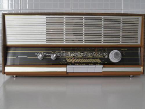 B3X52A; Philips; Eindhoven (ID = 1639483) Radio