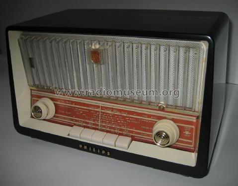 B3X80U; Philips Belgium (ID = 1166018) Radio