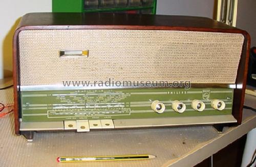 B3X92A; Philips Belgium (ID = 878460) Radio