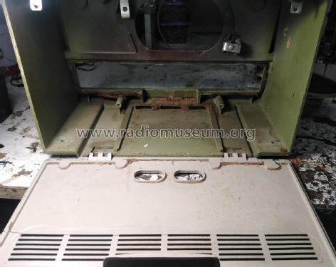 B4X11T /00F /00K /00R; Philips; Eindhoven (ID = 2688260) Radio
