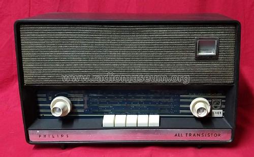 B4X36T /00R; Philips; Eindhoven (ID = 2961330) Radio