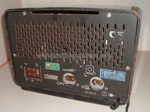 B4X73A /16; Philips Belgium (ID = 755745) Radio