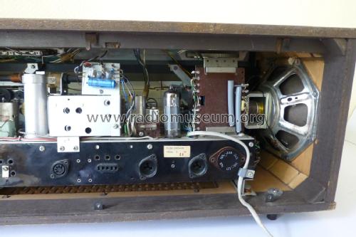B5X44A /00 /03; Philips Belgium (ID = 1890838) Radio