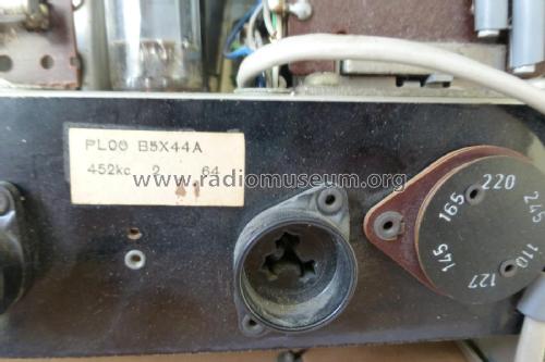 B5X44A /00 /03; Philips Belgium (ID = 1890839) Radio