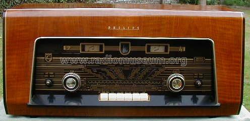 B5X62A /00 /01; Philips; Eindhoven (ID = 503969) Radio