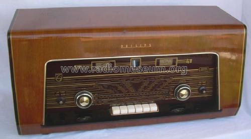 B5X62A /00 /01; Philips; Eindhoven (ID = 657738) Radio