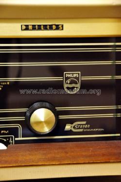 B6X04A /00; Philips Belgium (ID = 1114947) Radio