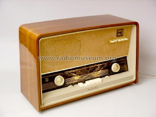 B6X19T; Philips; Eindhoven (ID = 197690) Radio