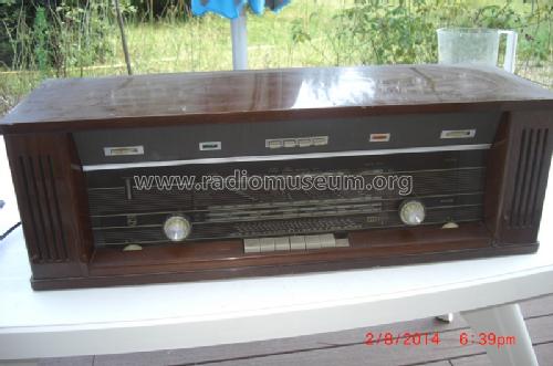 B7X44A /03; Philips Belgium (ID = 1693525) Radio