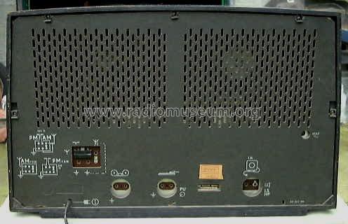 Bi-Ampli B7X63A; Philips; Eindhoven (ID = 262404) Radio