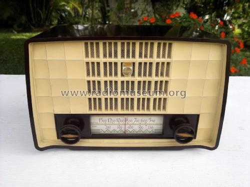 BX135U; Philips Belgium (ID = 1752280) Radio