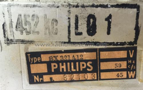 BX321A /12; Philips Belgium (ID = 2673175) Radio