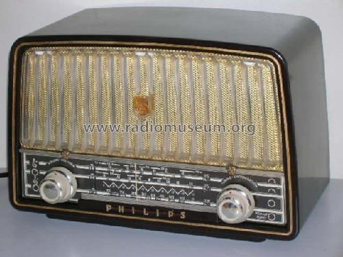 BX355U; Philips Belgium (ID = 1081081) Radio