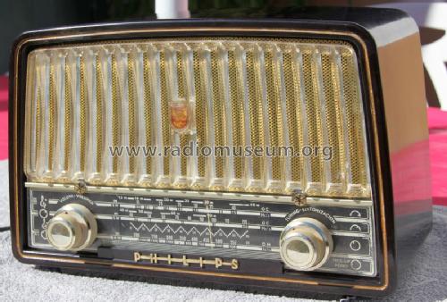 BX355U; Philips Belgium (ID = 1088059) Radio