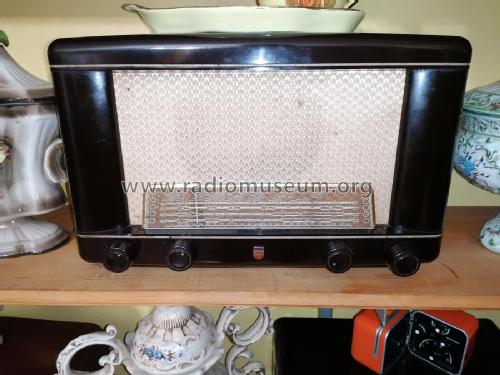BX395A; Philips; Eindhoven (ID = 2691514) Radio