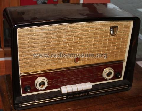 BX453A; Philips Belgium (ID = 1785760) Radio