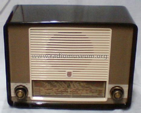 BX455A; Philips Belgium (ID = 1158850) Radio