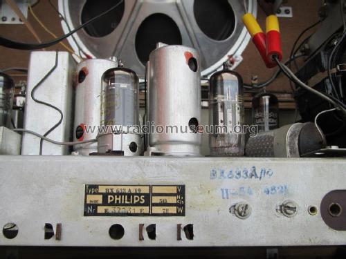 BX633A; Philips; Eindhoven (ID = 1973758) Radio