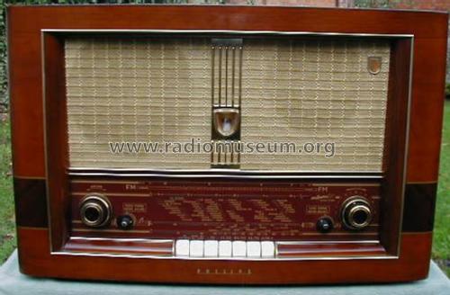 BX750A; Philips; Eindhoven (ID = 392447) Radio
