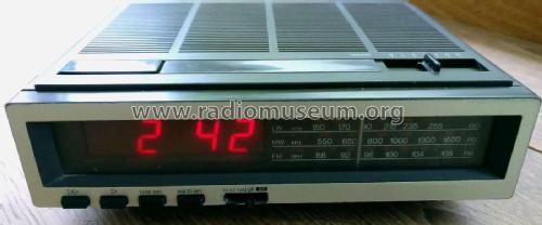 Clock-Radio SX7096 /16; Philips; Eindhoven (ID = 2206500) Radio