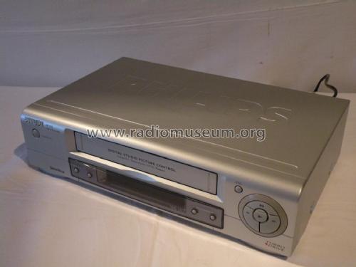 ShowView Video Recorder VHS VR330 /39; Philips; Eindhoven (ID = 2547523) R-Player