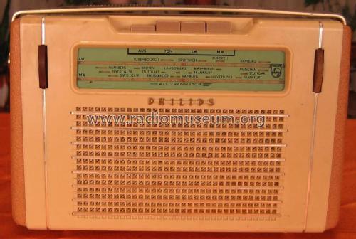 L3X80T; Philips; Eindhoven (ID = 944548) Radio