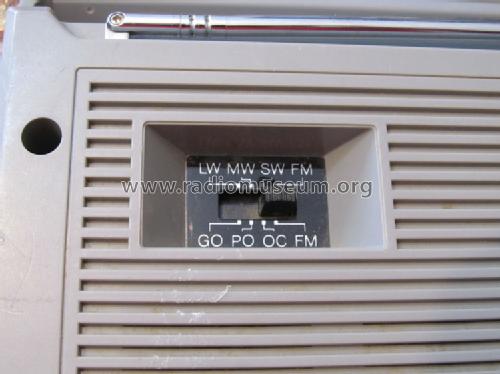 Four Band Portable Radio D2214 /00; Philips; Eindhoven (ID = 1110640) Radio