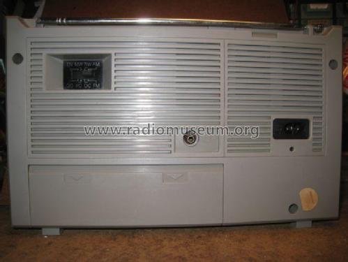 Four Band Portable Radio D2214 /00; Philips; Eindhoven (ID = 1895494) Radio