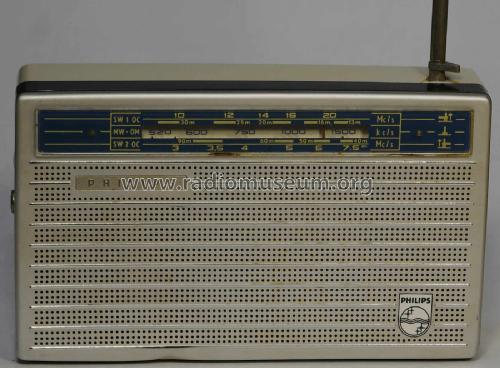 L1X15T /88L /88X; Philips; Eindhoven (ID = 2694816) Radio