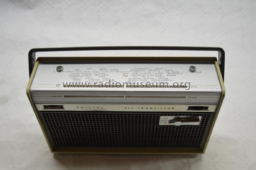 L3X32T /02G; Philips; Eindhoven (ID = 2393806) Radio