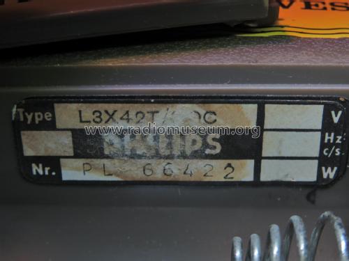 L3X42T /00C; Philips; Eindhoven (ID = 2711971) Radio