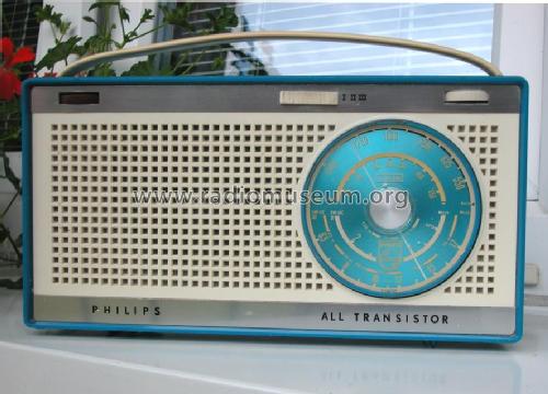 L3X95T /70X; Philips; Eindhoven (ID = 1010989) Radio