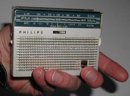 Nanette L1W22T /54 /64; Philips; Eindhoven (ID = 3349) Radio