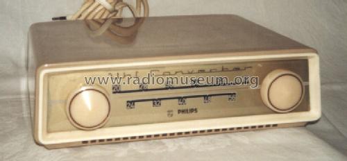 UHF-Converter NT1152; Philips; Eindhoven (ID = 121185) Adattatore