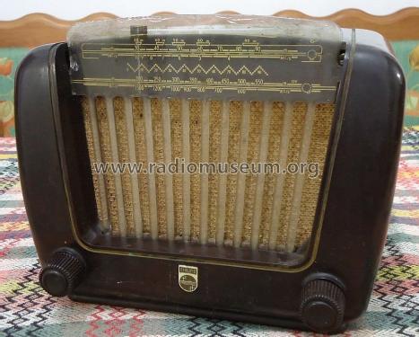 BX295U; Philips; Eindhoven (ID = 1451800) Radio