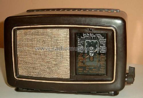 204U; Philips Belgium (ID = 116808) Radio