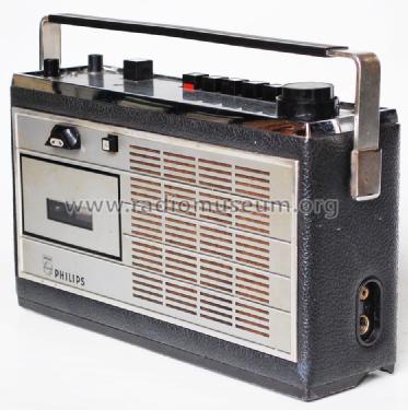 Radio-Recorder 22RL673 /01R /61R; Philips; Eindhoven (ID = 1756667) Radio