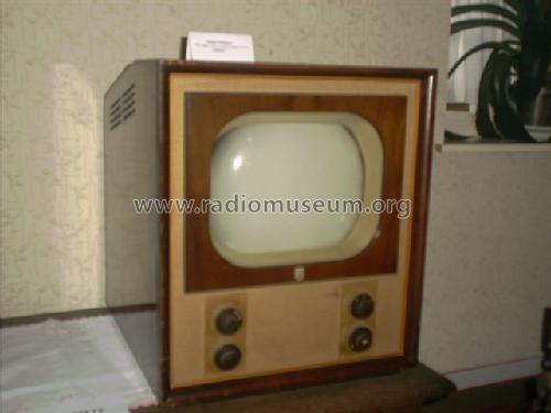 TX500U /00 /04 /10; Philips; Eindhoven (ID = 127428) Televisión