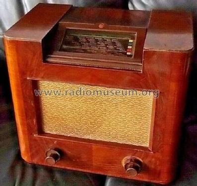 748A; Philips Electrical, (ID = 2380411) Radio