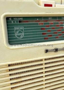Seven Transistor Cordless L3Z74T; Philips Electrical (ID = 3122200) Radio
