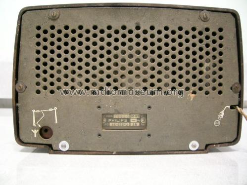 BE-252-U; Philips Ibérica, (ID = 351822) Radio