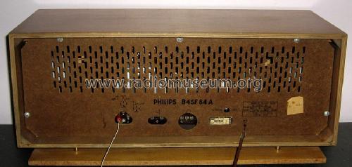 B4SF84A; Philips Finland - (ID = 1522105) Radio