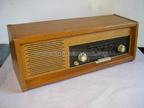 B4SF92A; Philips Finland - (ID = 1952538) Radio