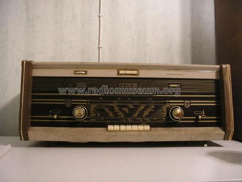 B5SF02A; Philips Finland - (ID = 941635) Radio