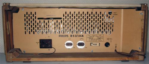 B5SF84A; Philips Finland - (ID = 418257) Radio